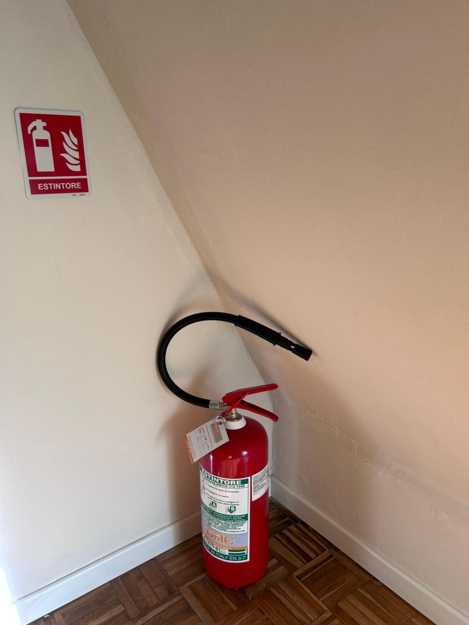Easy Isola, For An Easy Stay Milan Extérieur photo